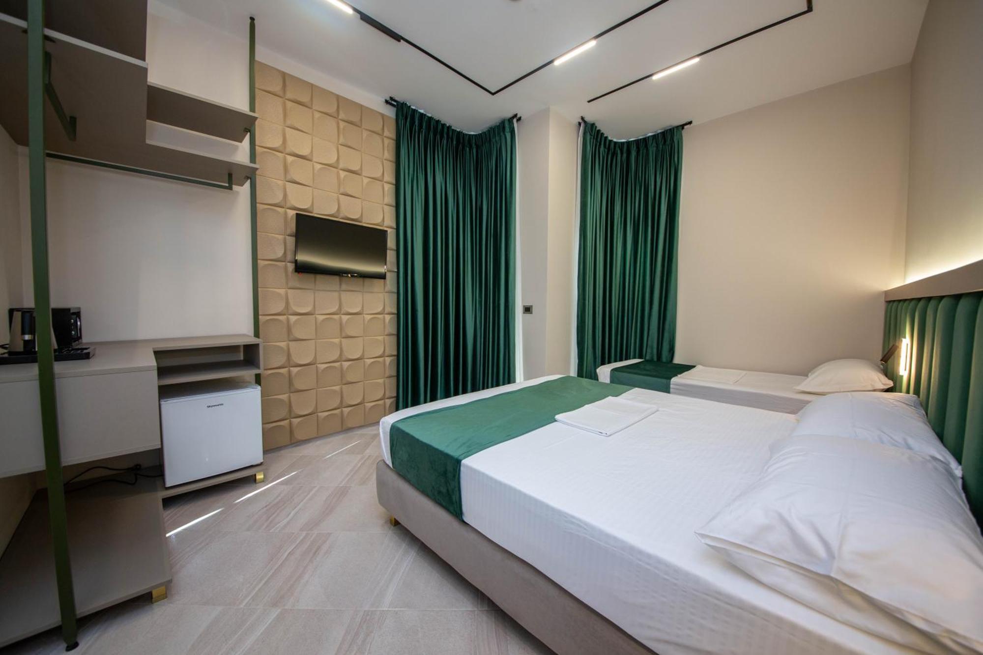 Hotel Royal Радиме Екстер'єр фото