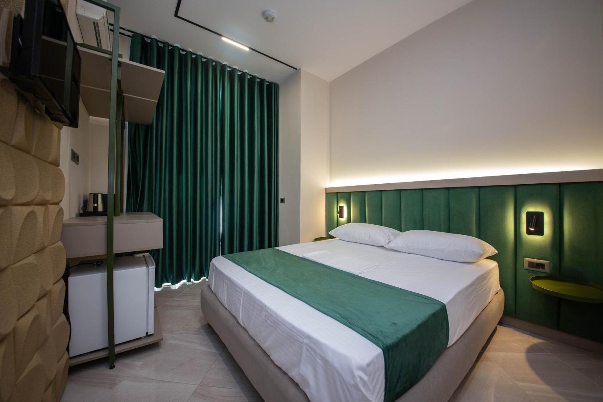 Hotel Royal Радиме Екстер'єр фото