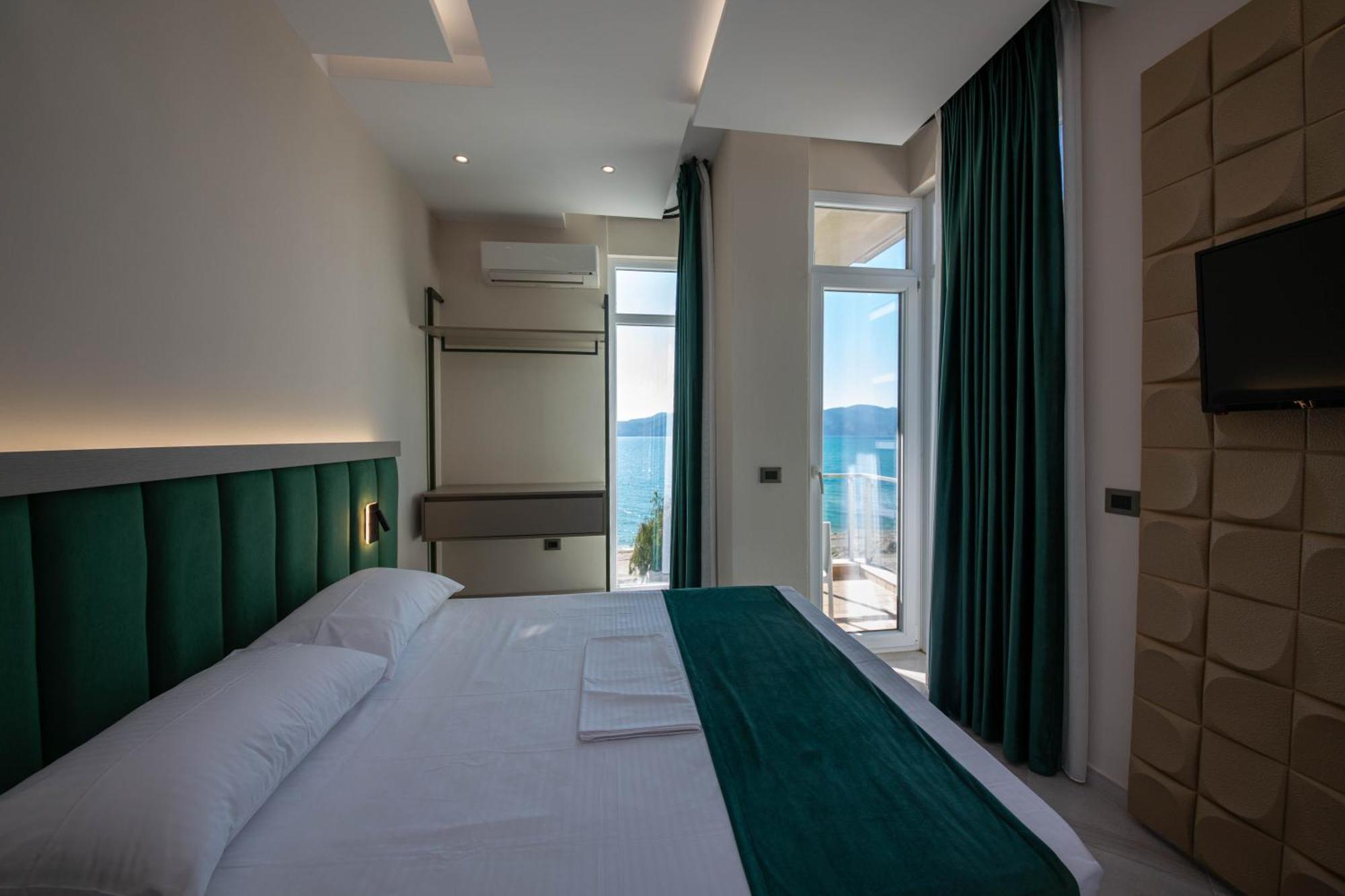 Hotel Royal Радиме Екстер'єр фото